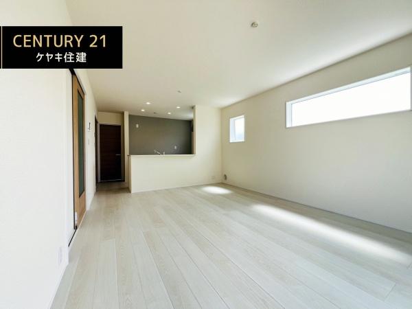 碧南市笹山町3丁目　2号棟