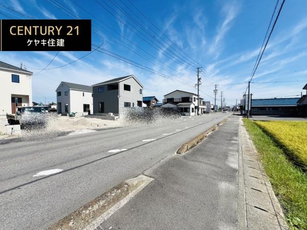 西尾市一色町松木島　第9　3号棟