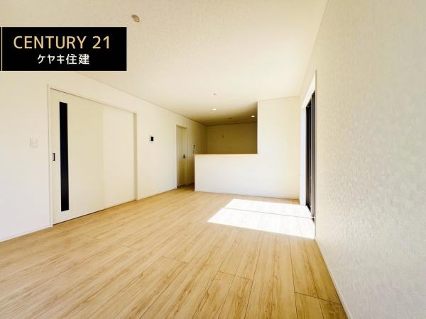 西尾市一色町松木島　第9　3号棟