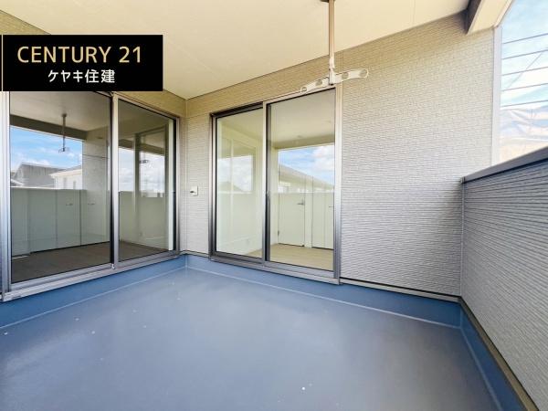 西尾市一色町松木島　第9　4号棟