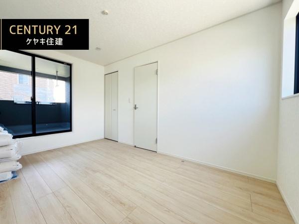 西尾市一色町松木島　第9　5号棟