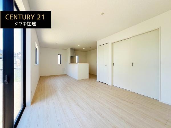 西尾市一色町松木島　第9　5号棟