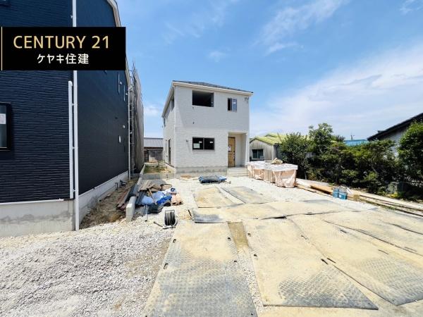 西尾市南中根町　第2　1号棟