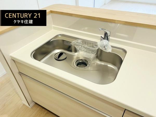 西尾市南中根町　第2　1号棟