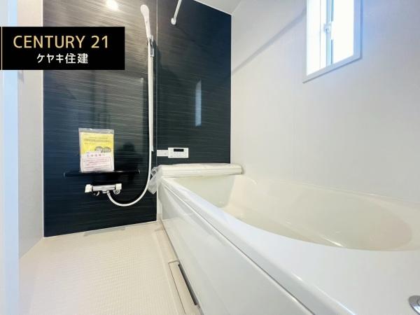 西尾市一色町松木島　第9　1号棟