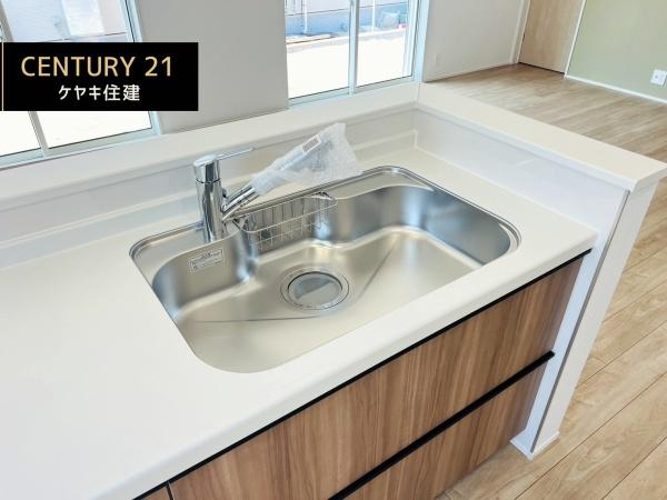 西尾市一色町一色01期　1号棟