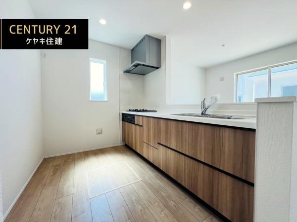 西尾市一色町一色01期　1号棟