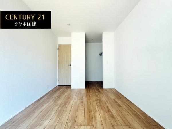西尾市一色町一色01期　2号棟