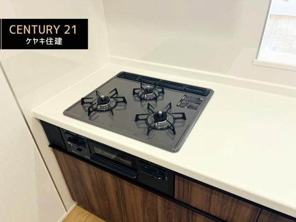 西尾市一色町一色01期　2号棟
