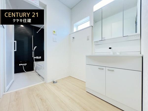 西尾市吉良町吉田　第3　1号棟