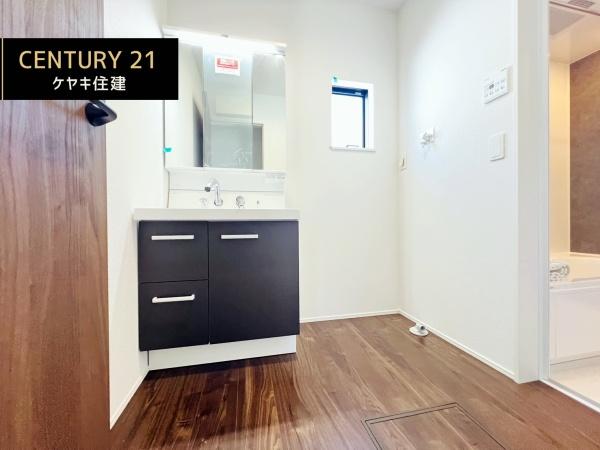 西尾市巨海町01期　2号棟
