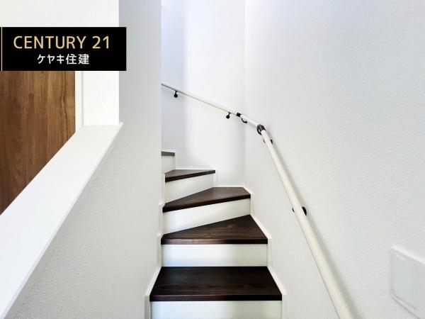 西尾市巨海町01期　2号棟