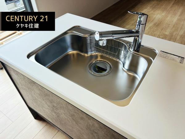 西尾市新渡場町1丁目　4号棟