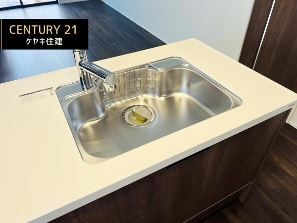 西尾市新渡場町1丁目　3号棟