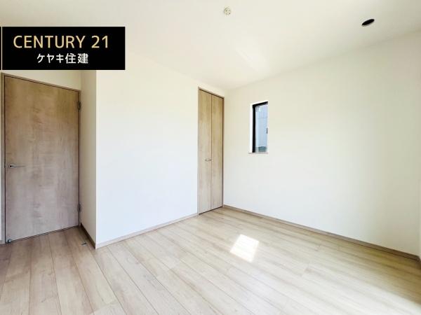 高浜市春日町6丁目　A号棟