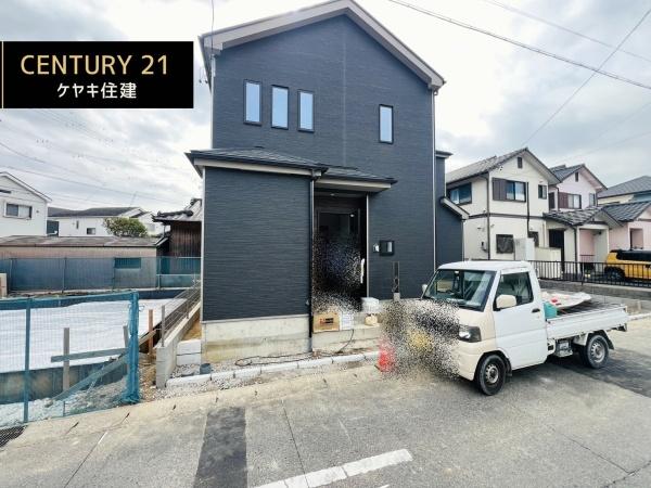 高浜市春日町6丁目　A号棟