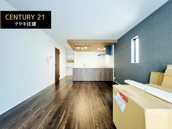 西尾市新渡場町1丁目　2号棟