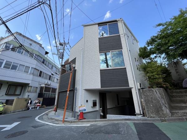 新宿区高田馬場３丁目の新築一戸建