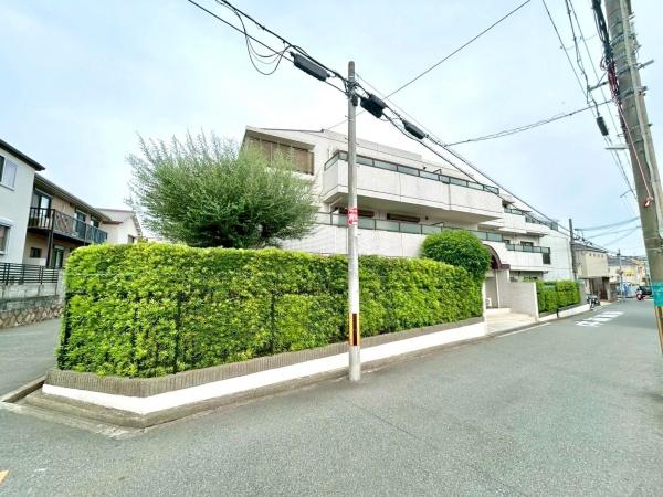 ファミール豊中千里園