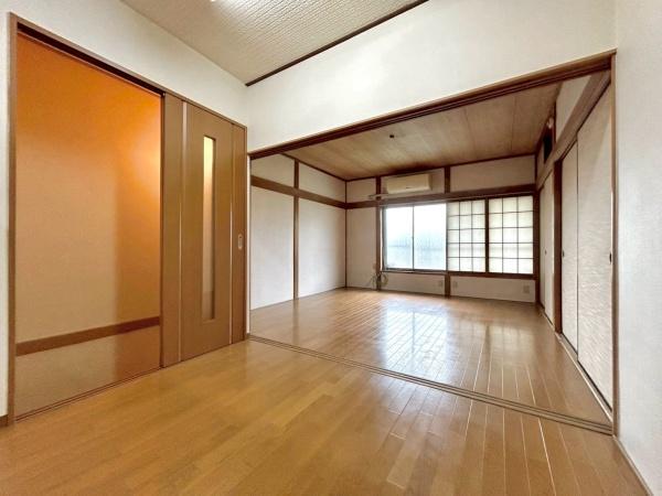 吹田市樫切山の中古テラスハウス