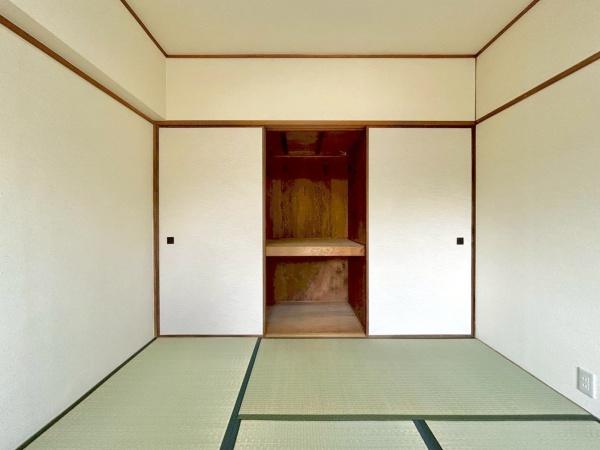 日興千里台スカイタウンＢ館