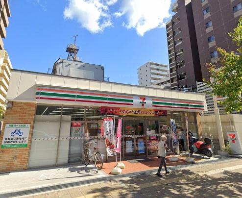 ユニーブル岡町(セブンイレブン豊中岡町東店)