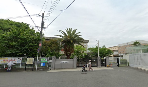 ユニーブル岡町(豊中市立第五中学校)