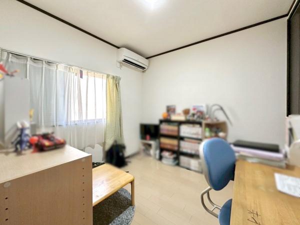 箕面市西小路１丁目の中古一戸建て