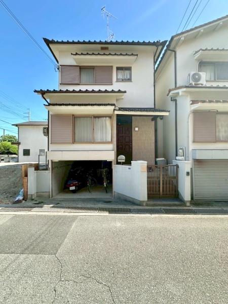 箕面市西小路１丁目の中古一戸建