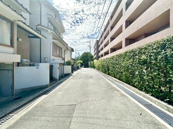 箕面市西小路１丁目の中古一戸建て