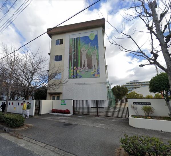 ディオレ東豊中(豊中市立東豊台小学校)
