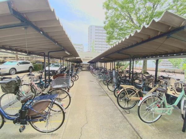 日商岩井緑地公園マンション