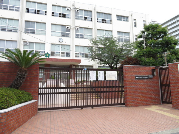 プライムハイツ新大阪(大阪市立新東三国小学校)