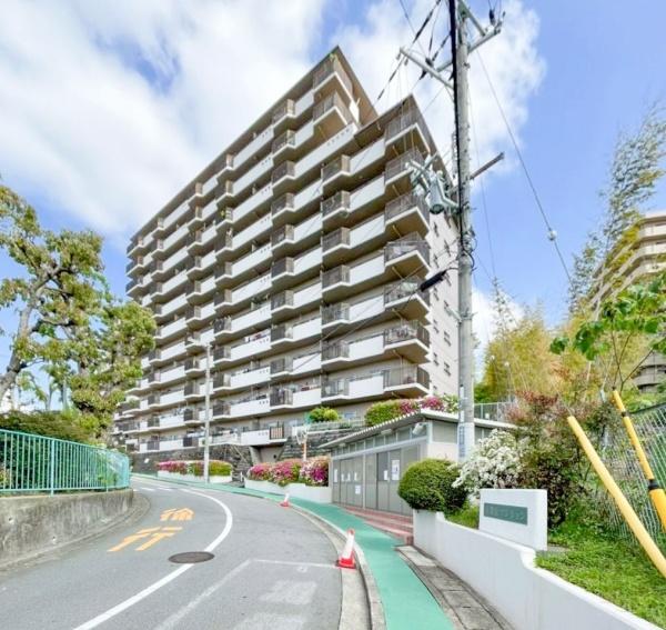 青葉丘マンション
