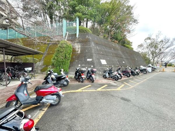 ユニハイム千里丘１号棟