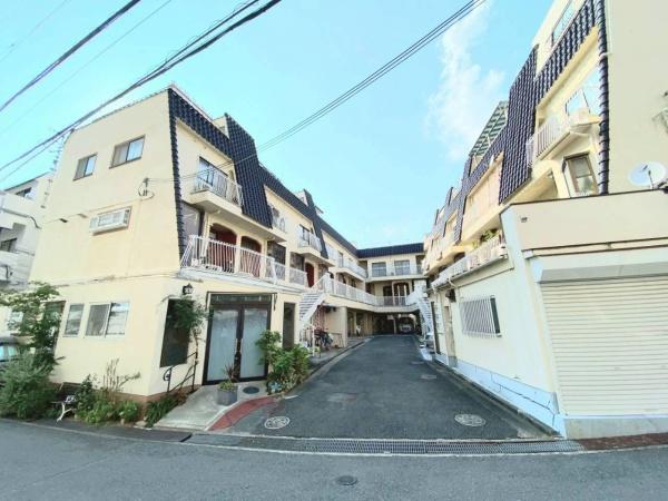 豊中市上新田４丁目の中古テラスハウス
