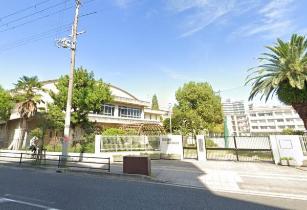 豊中市服部寿町2丁目の中古一戸建て(豊中市立第四中学校)