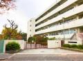 公社千里山田第一住宅A8棟(吹田市立西山田中学校)