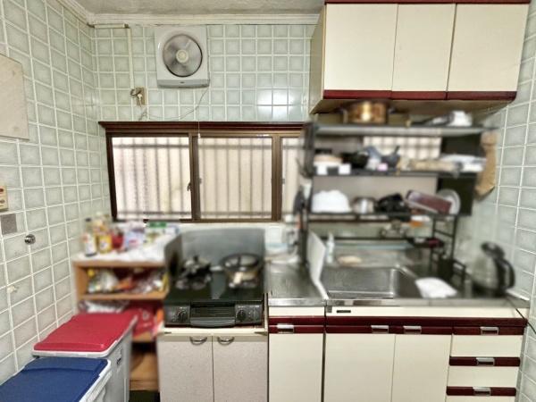 松原市三宅西２丁目の中古一戸建て