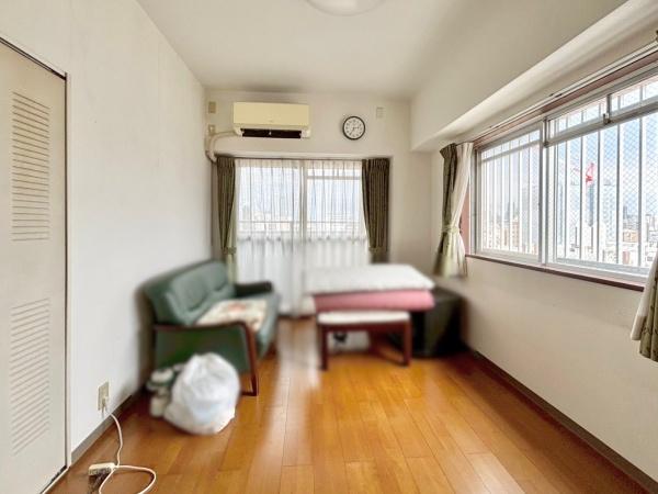 クラウンハイム塚本