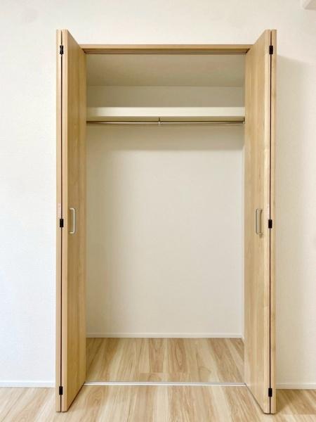 千里中央パークヒルズD棟(収納)