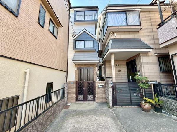 吹田市朝日が丘町の中古一戸建