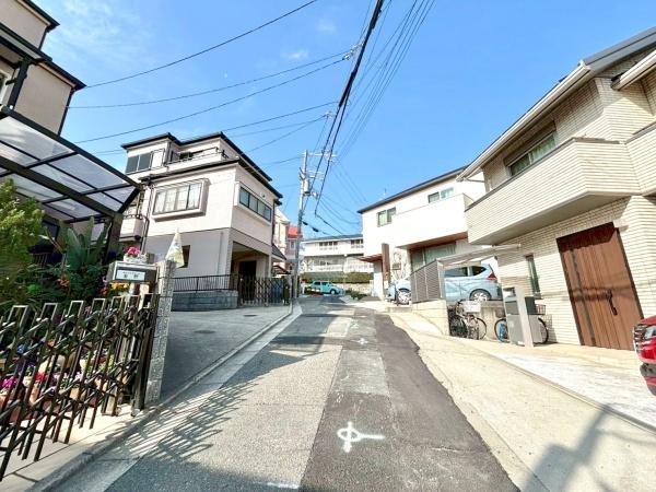 吹田市朝日が丘町の中古一戸建て