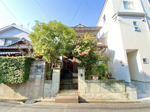 吹田市竹谷町の中古一戸建