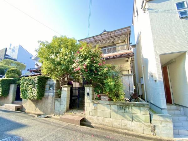 吹田市竹谷町の中古一戸建て