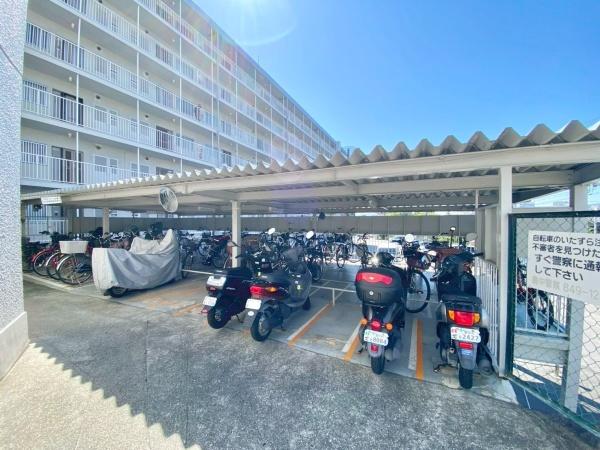 千里泉ヶ丘スカイハイツ１号館