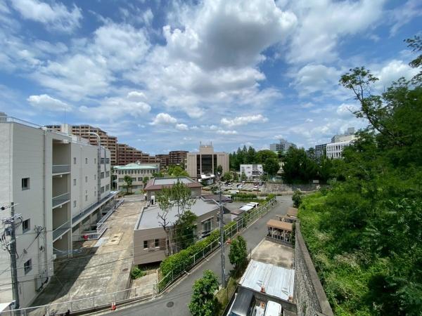 エステムコート吹田片山公園
