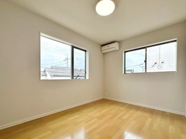 京都市伏見区羽束師菱川町の中古一戸建て