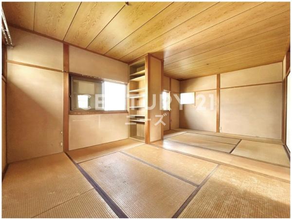 吹田市千里山月が丘の中古一戸建て