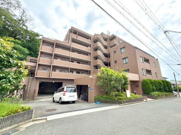 エステムコート吹田・片山公園フローラ